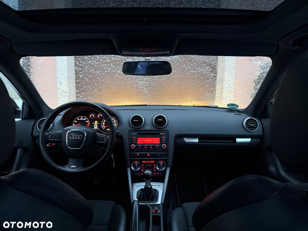 Audi A3 Sportback 1.8 TFSI S line Sportpaket (plus) - 32