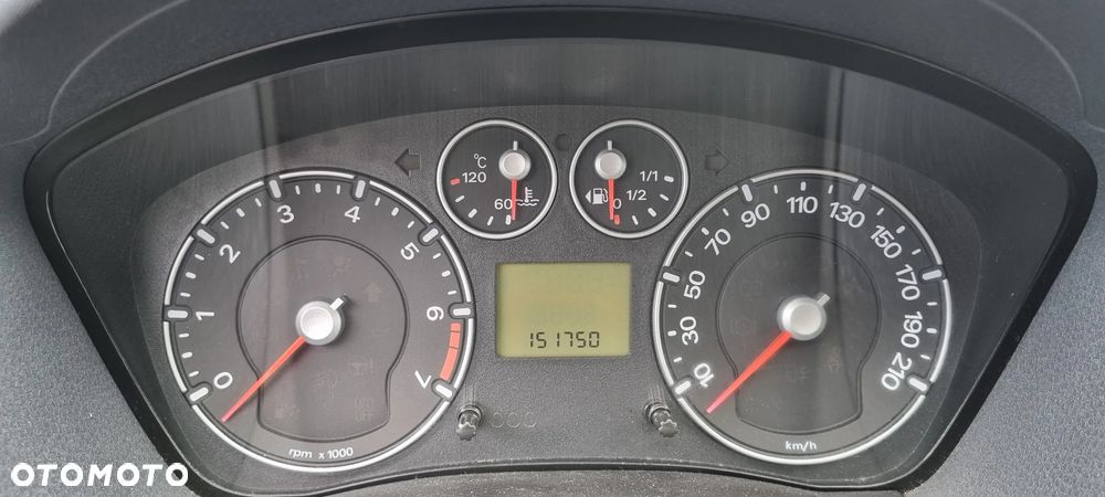 Ford Fiesta 1.3 Style - 17
