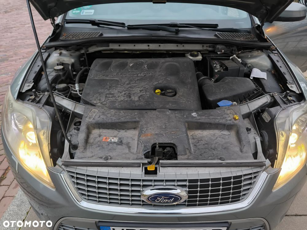 Ford Mondeo 2.0 TDCI Champions Edition - 15