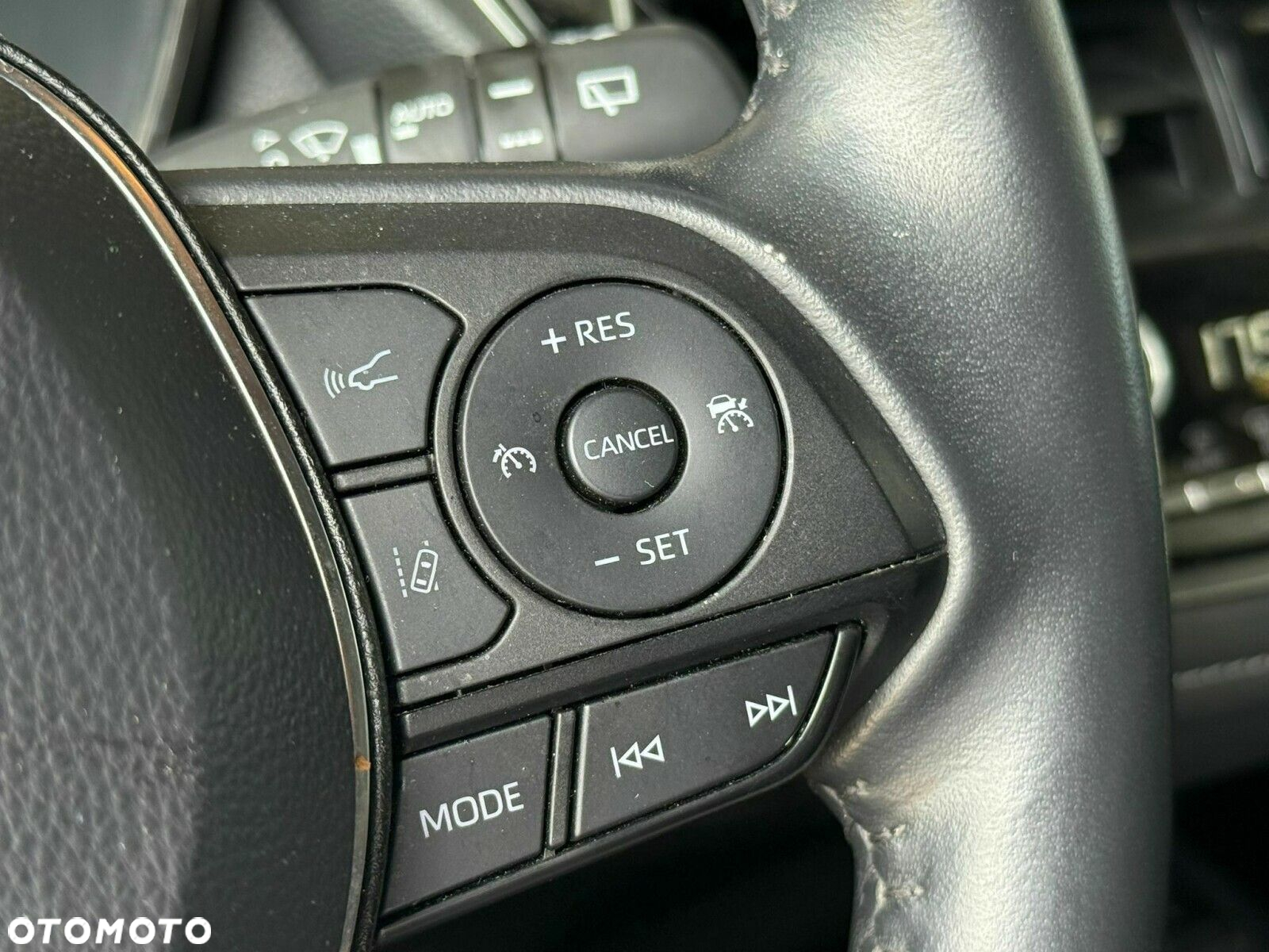 Toyota Corolla - 17
