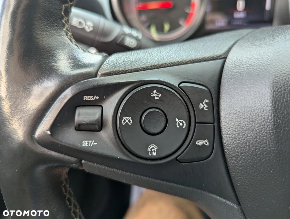 Opel Astra 1.4 Turbo Innovation - 15