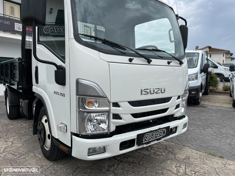 Isuzu NKR 3 - 3