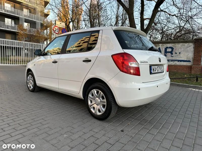 Skoda Fabia 1.6 TDI DPF Classic - 4