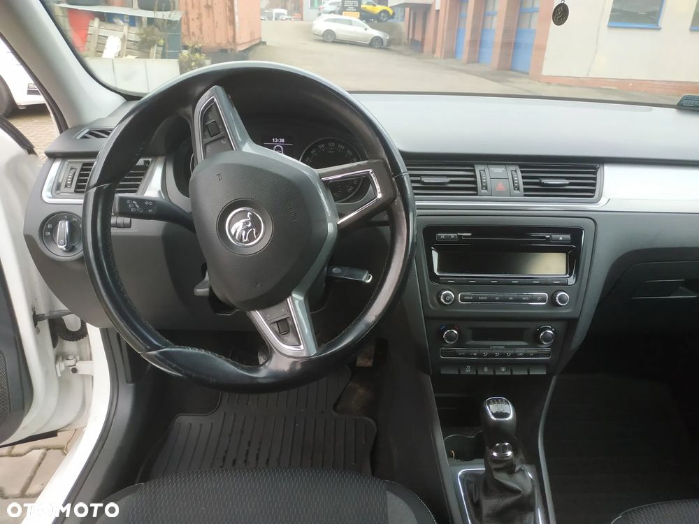 Skoda RAPID 1.6 TDI DPF Ambition - 7
