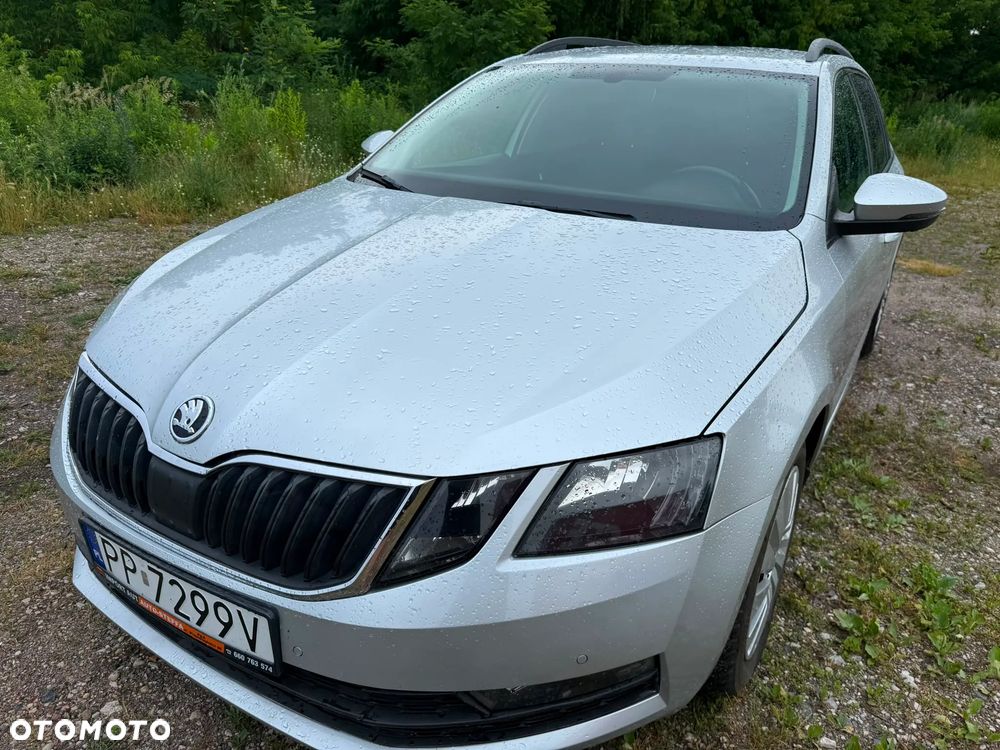 Skoda Octavia 1.6 TDI DSG Style - 20