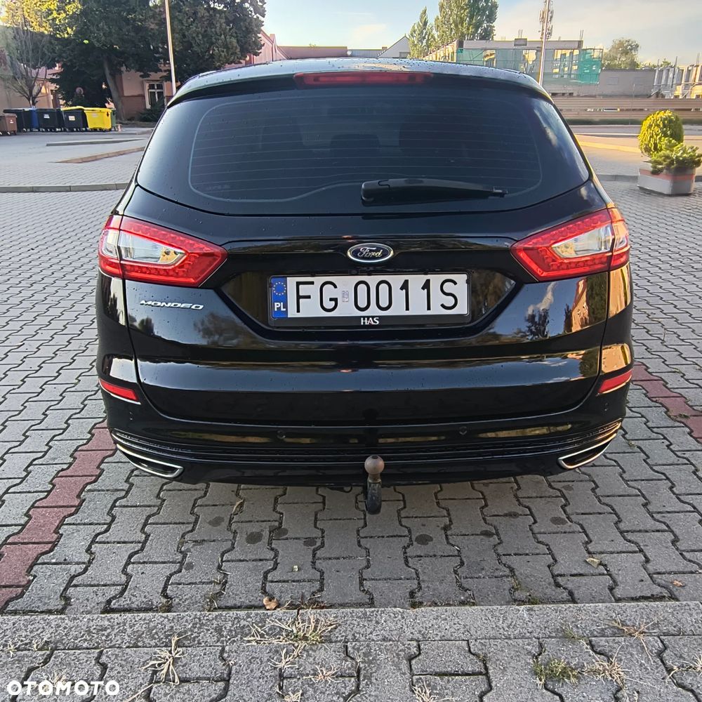 Ford Mondeo 2.0 TDCi Start-Stopp PowerShift-Aut Titanium - 4