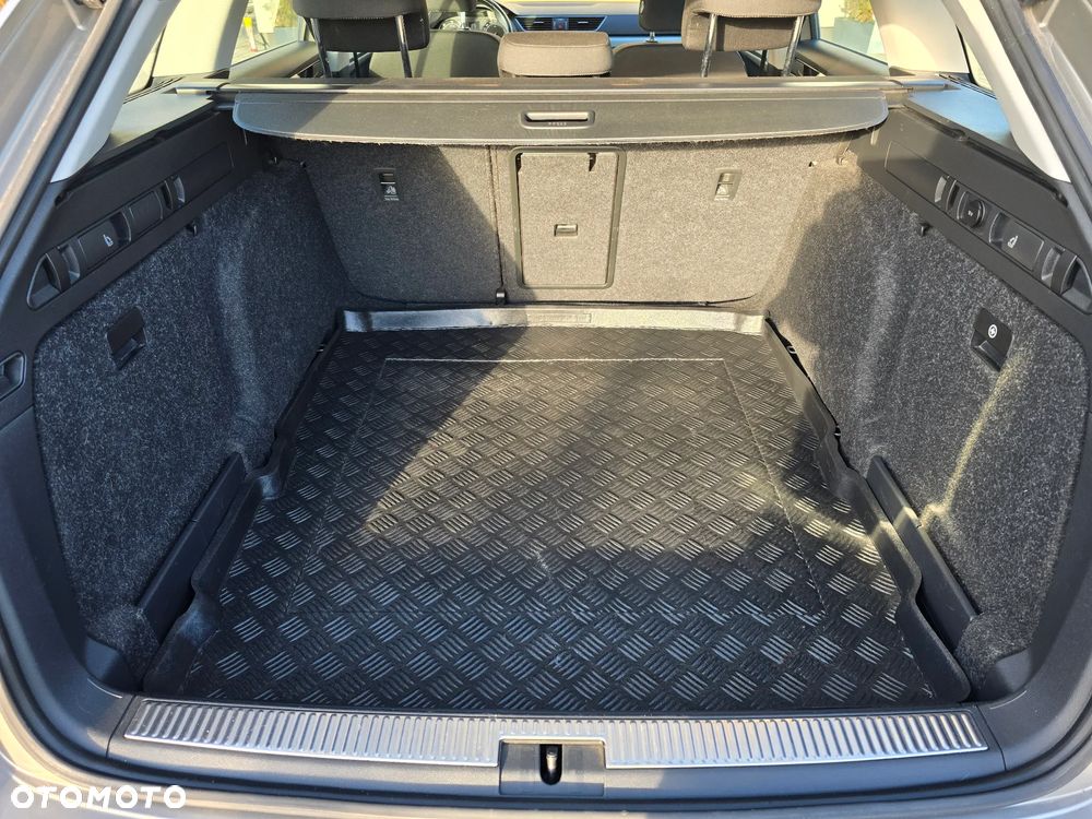 Skoda Superb 2.0 TDI Ambition - 26