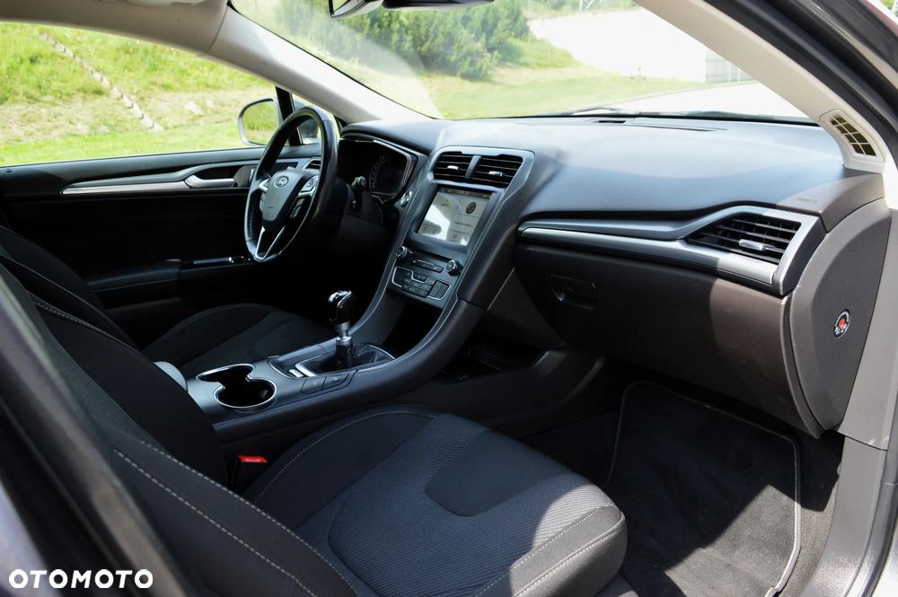 Ford Mondeo 1.5 EcoBoost Titanium - 10