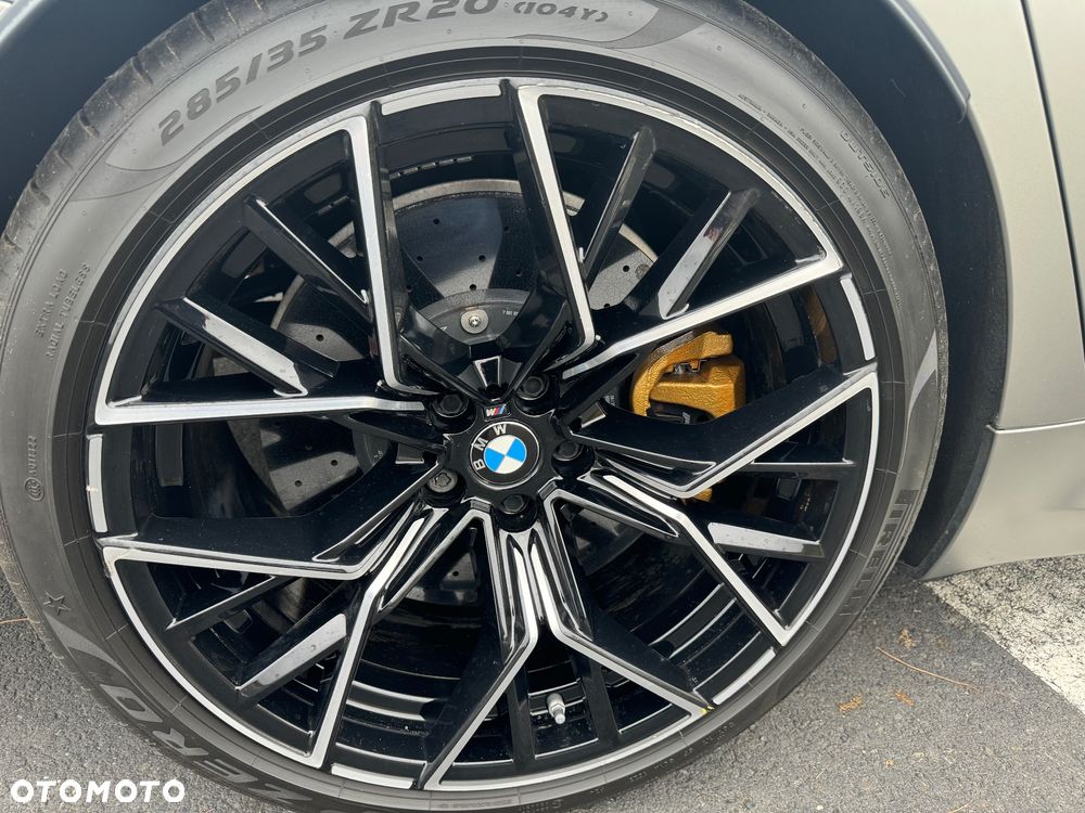 BMW M8 Competition - 11