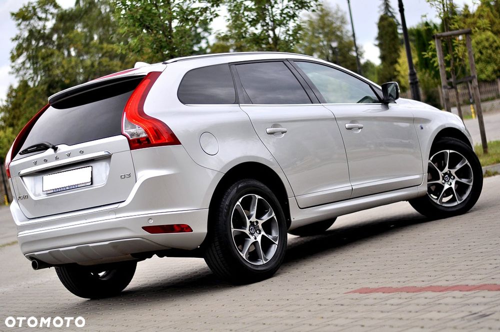 Volvo XC 60 D3 Drive-E Ocean Race - 7