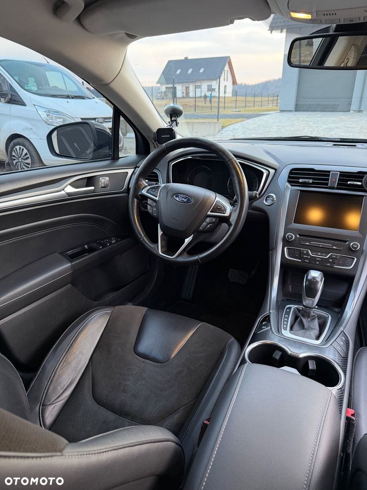Ford Mondeo 2.0 TDCi PowerShift-Aut Allrad Titanium - 13