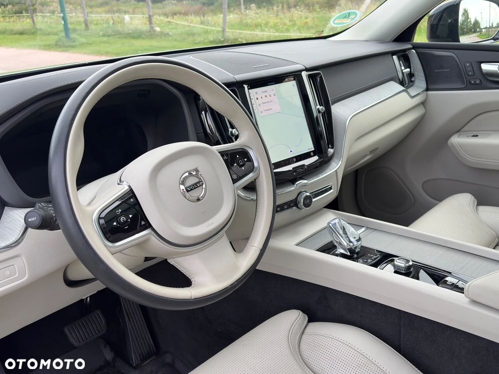 Volvo XC 60 - 23