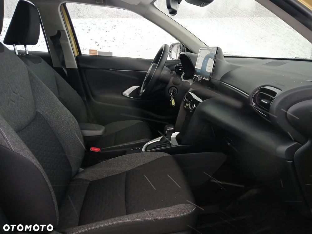 Toyota Yaris Cross Hybrid 1.5 Comfort - 13