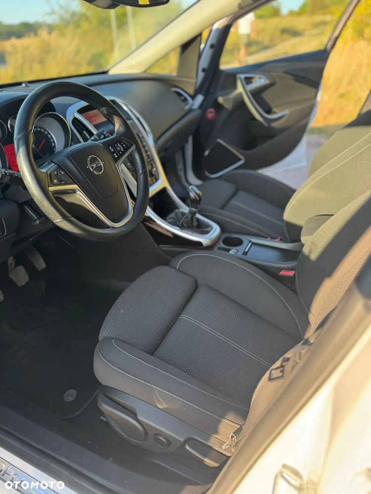 Opel Astra 1.4 Turbo Sport - 9