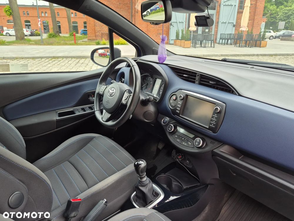 Toyota Yaris 1.5 Selection - 17