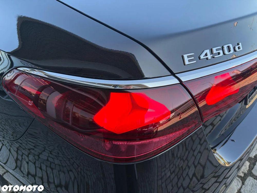 Mercedes-Benz Klasa E 450 d 4Matic 9G-TRONIC AMG Line NIGHT Edition - 12