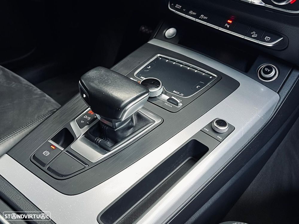 Audi Q5 2.0 TDI quattro S-line S-tronic - 30