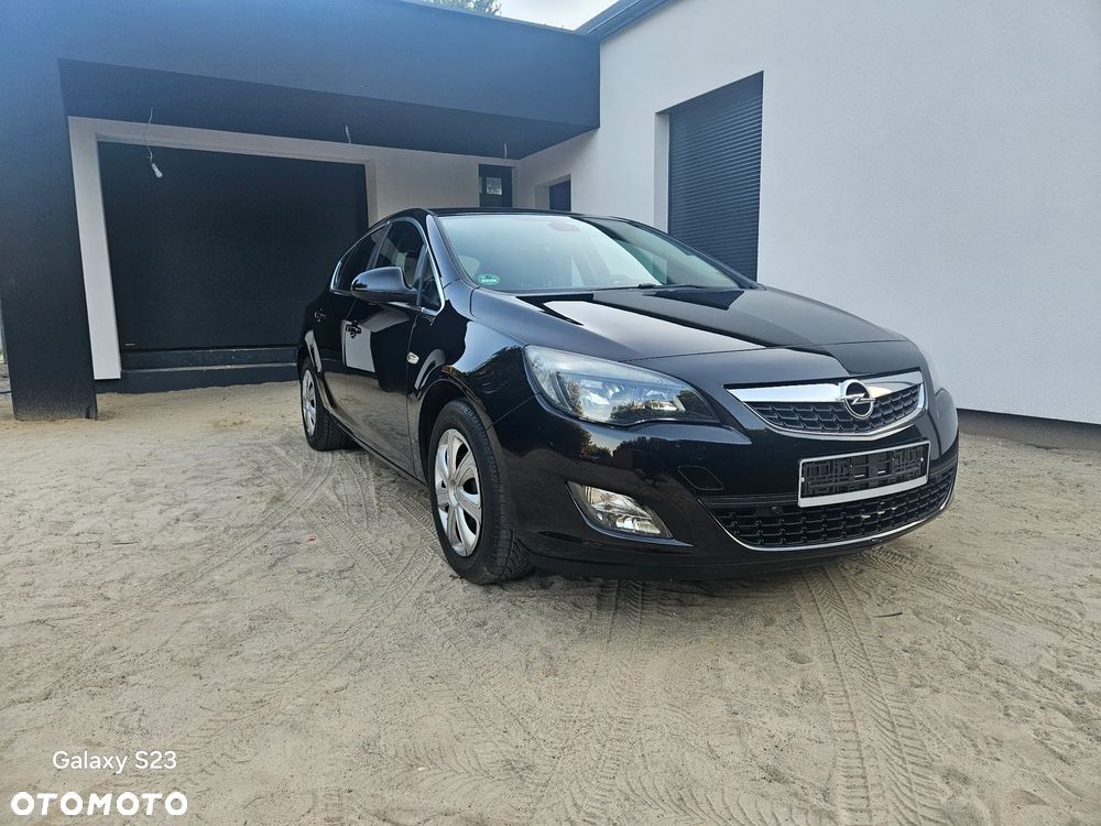 Opel Astra 1.4 Turbo Edition - 9