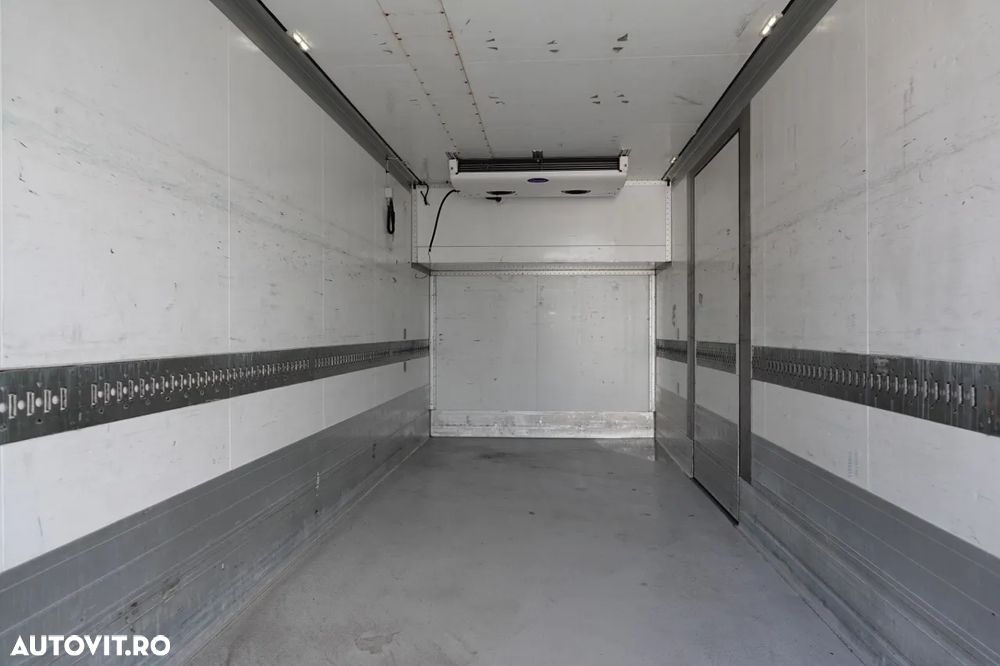 Schmitz Cargobull REMORCA FRIGORIFERĂ / CARIER SUPRA 1250 MT / BARĂ DE RIDICARE / SAF - 16