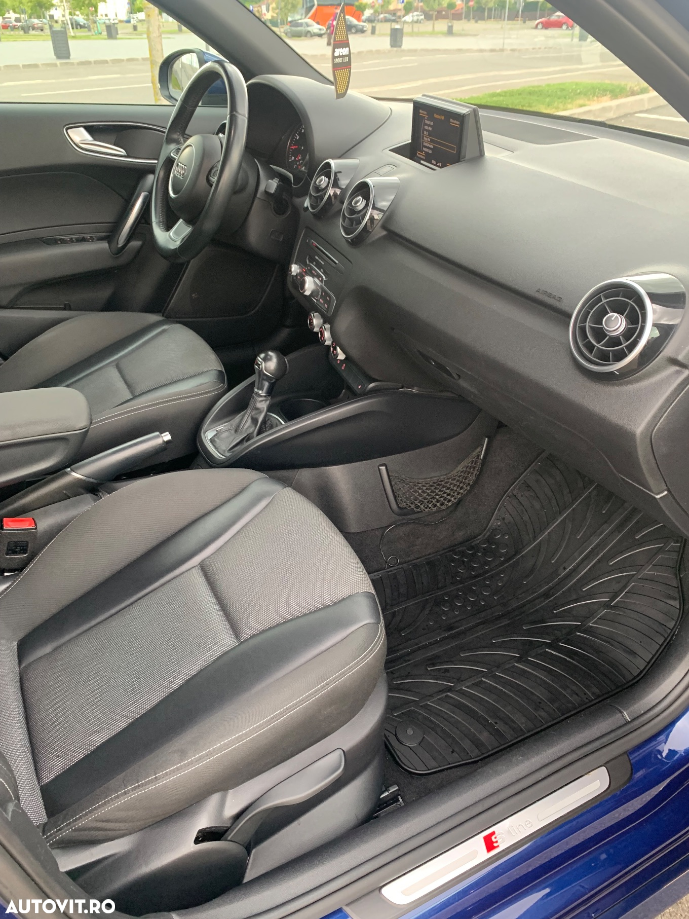 Audi A1 Sportback 1.0 TFSI S tronic Design - 23