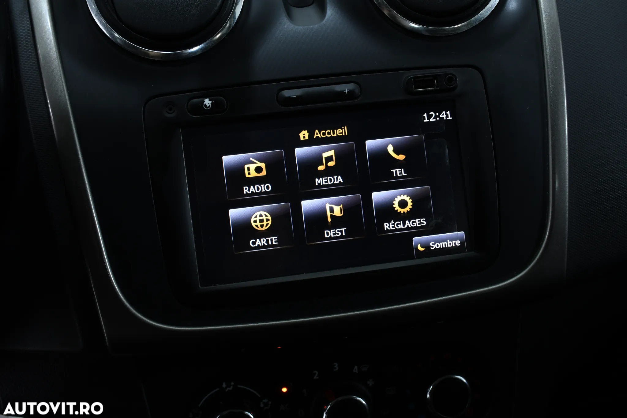 Dacia Sandero Stepway dCi 90 S&S Prestige - 8