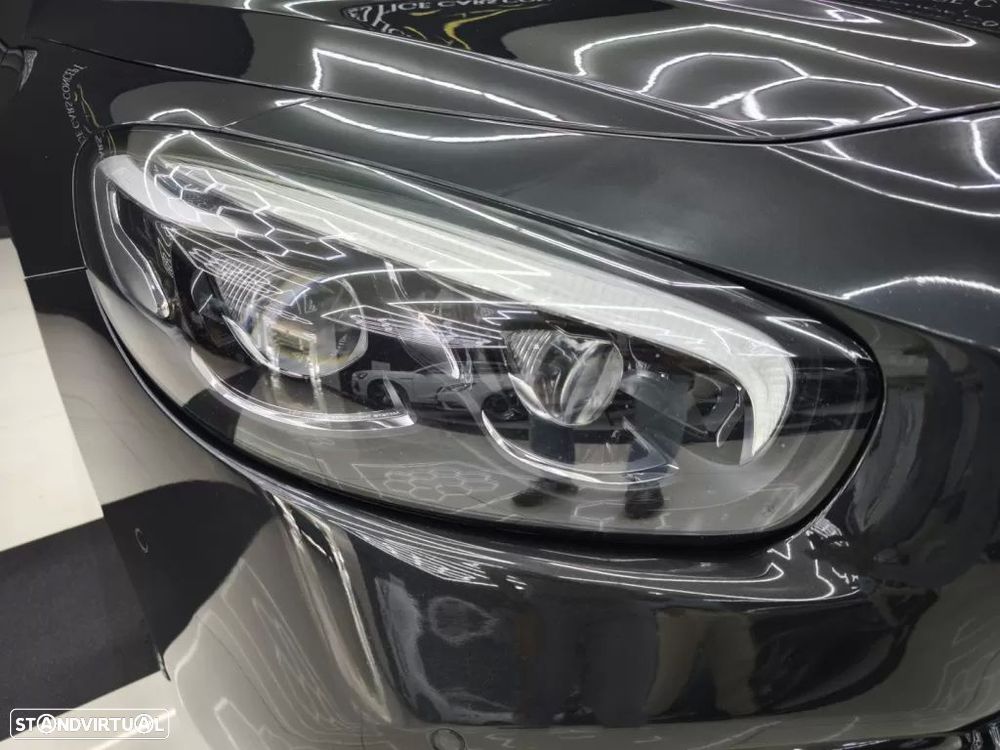Mercedes-Benz SL 400 9G-TRONIC designo edition — fotografia 11