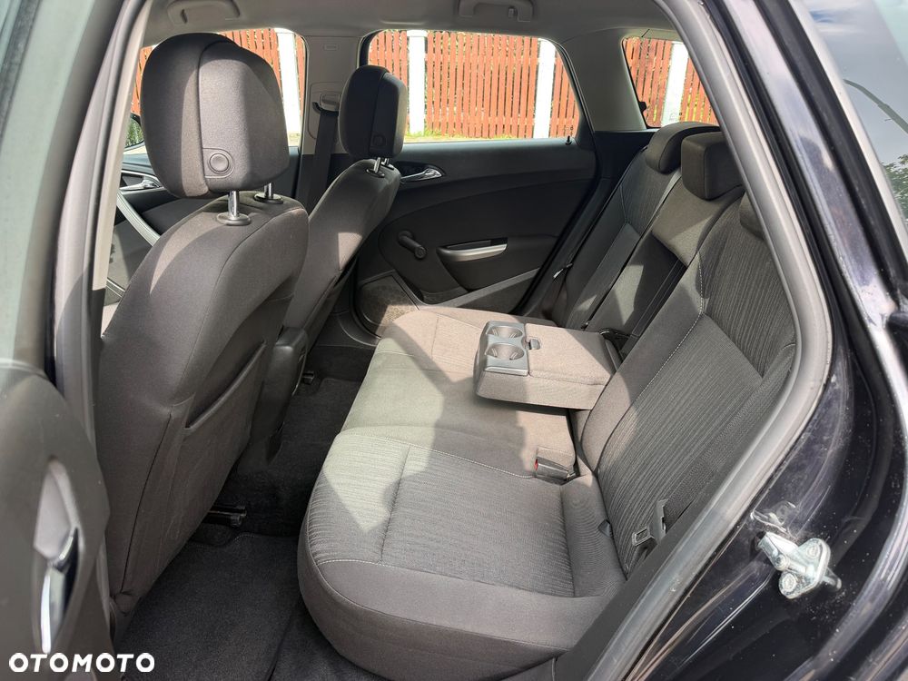 Opel Astra 1.4 T Edition 150 - 18