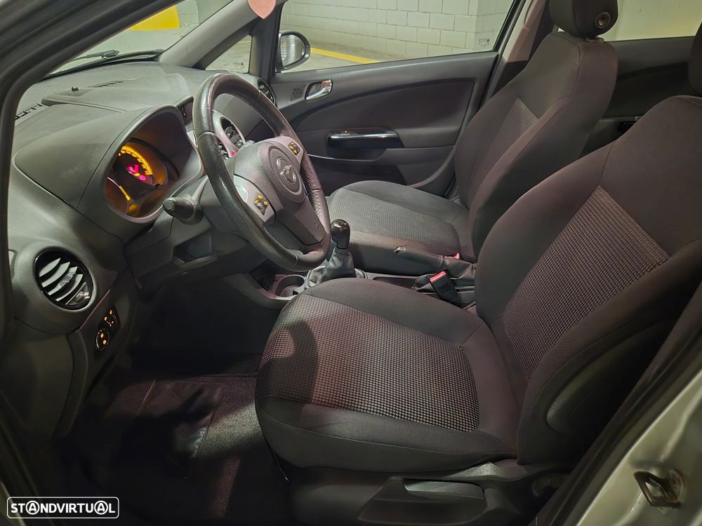 Opel Corsa 1.3 CDTI Navi - 21