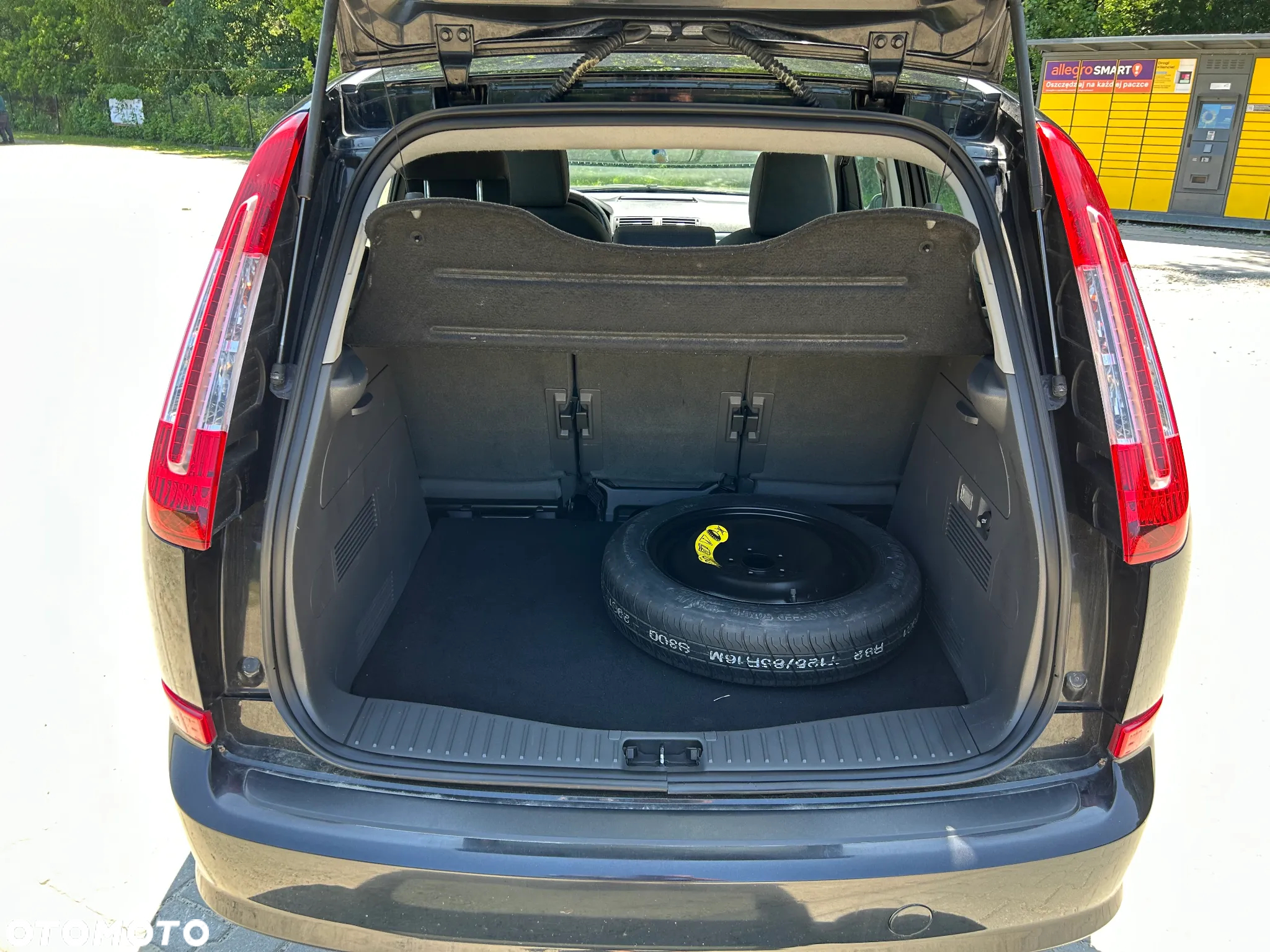 Ford Focus C-Max 1.6 FX Gold / Gold X - 16