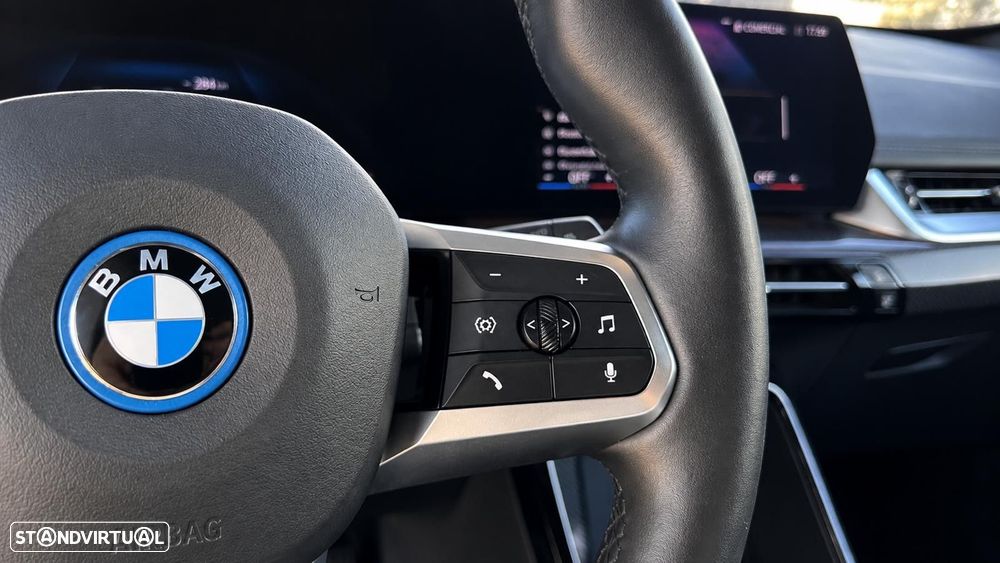 BMW iX1 xDrive30 Pack Desportivo M - 15