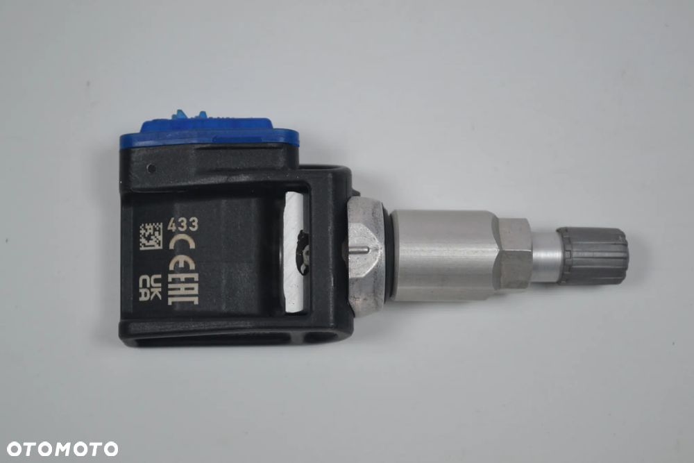 KOŁA ALUMINIOWE OEM MERCEDES GLC 5x112 8J19 ET32,5 OPONY + CZUJNIKI 2002 - 24