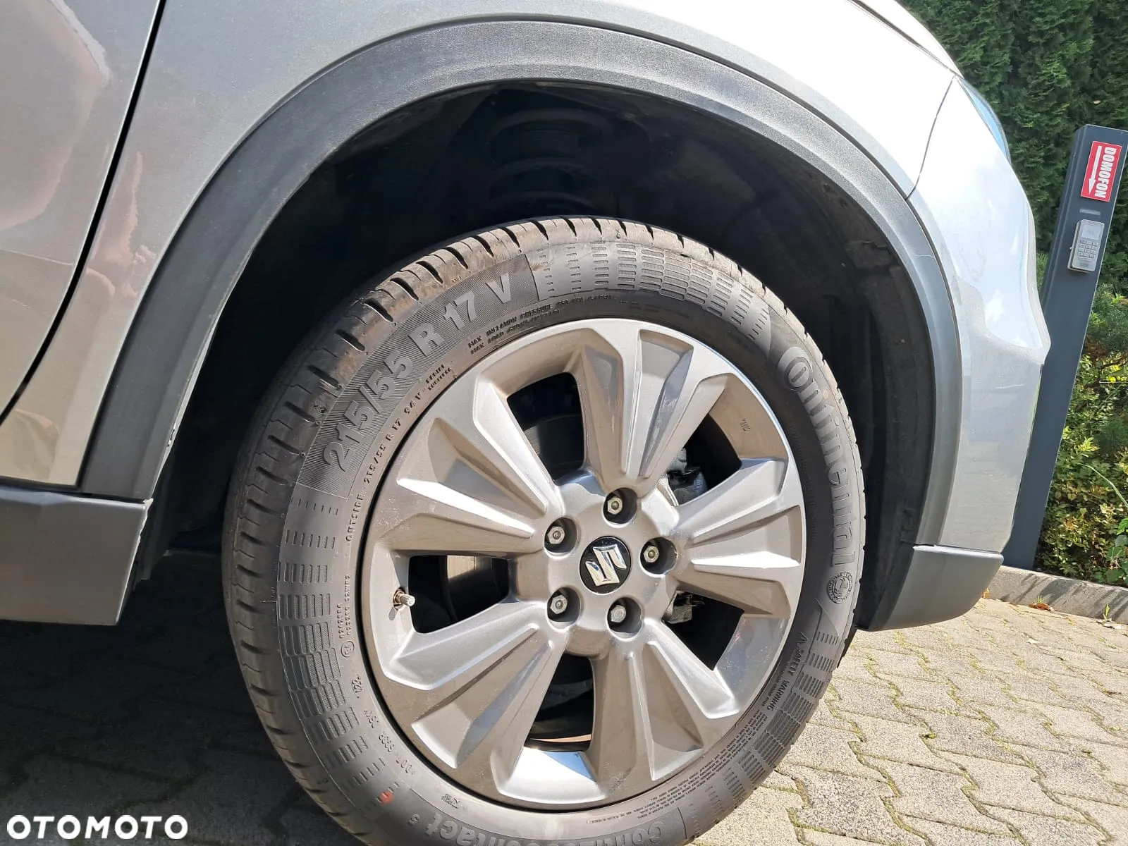 Suzuki Vitara 1.5 Strong Hybrid Premium 4WD AGS - 11