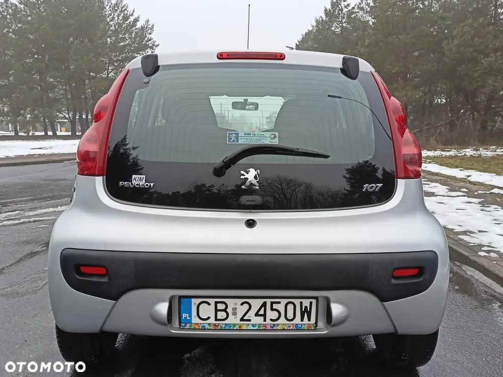 Peugeot 107 1.0 Urban Move - 6