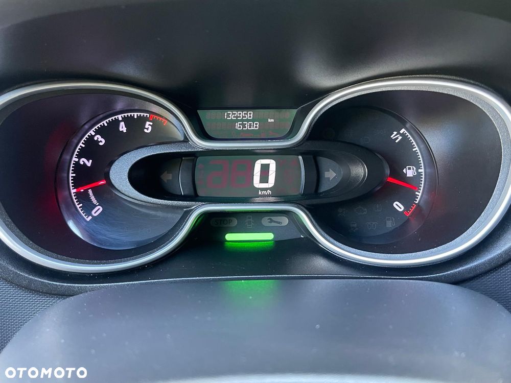 Opel Vivaro - 16