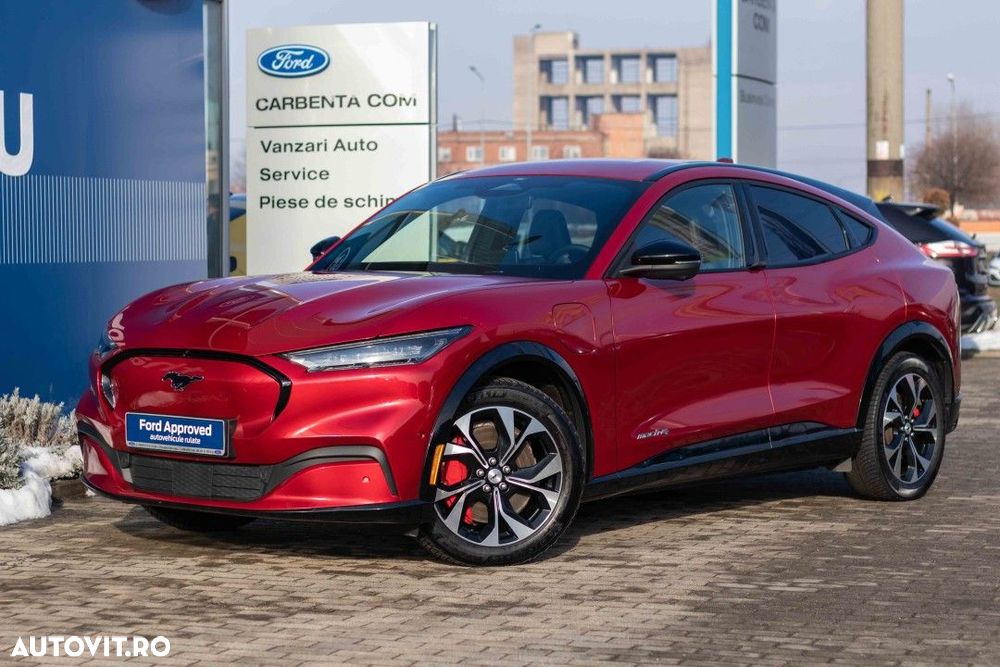 Ford Mustang Mach-E AWD Standard Range 198 kW Premium - 3