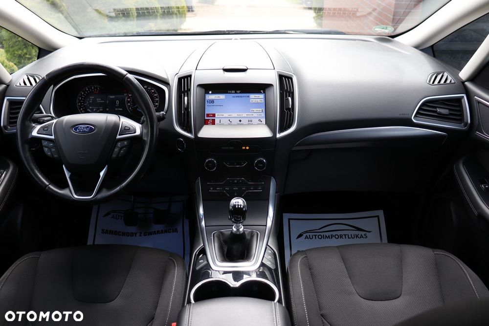 Ford S-Max - 10