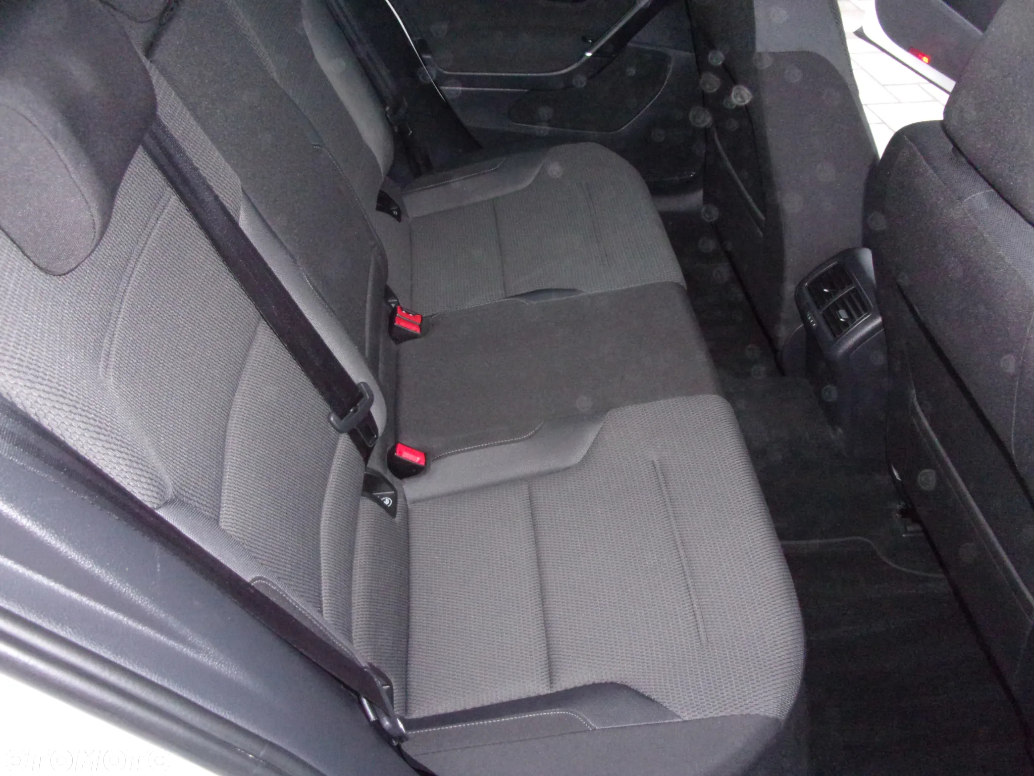 Volkswagen Golf VII 1.4 TSI BMT Highline - 26
