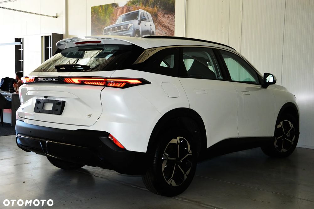 BAIC 5 1.5T Comfort DCT - 14