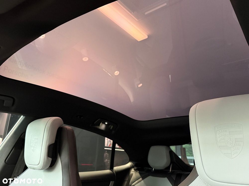 Porsche Cayenne - 15