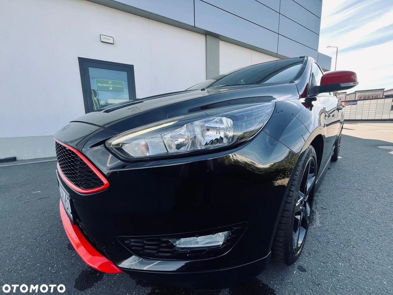 Ford Focus Turnier 1.5 EcoBoost Start-Stopp-System ST-Line - 8