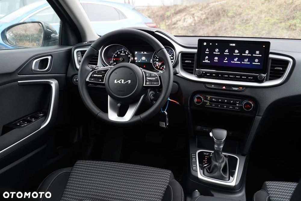 Kia XCeed 1.5 T-GDI M DCT - 16