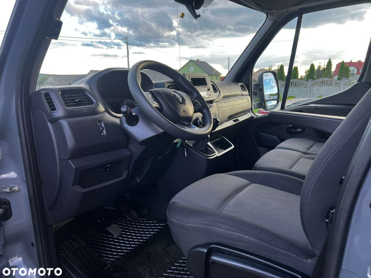 Renault Master 10 europalet - 27