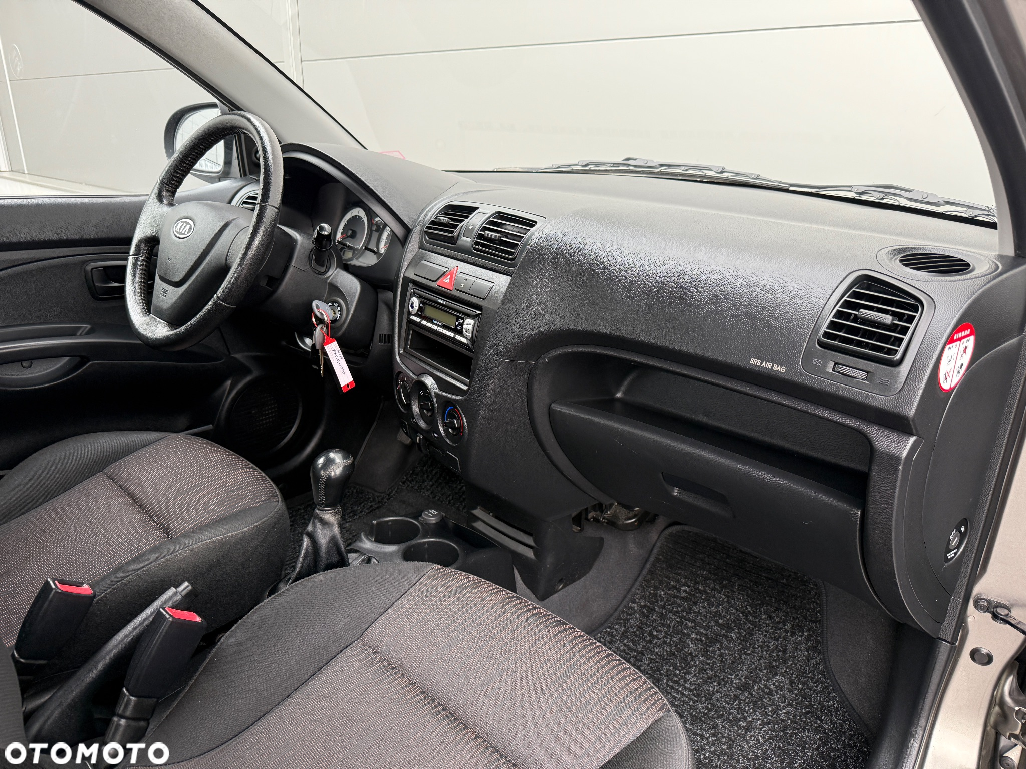 Kia Picanto - 25