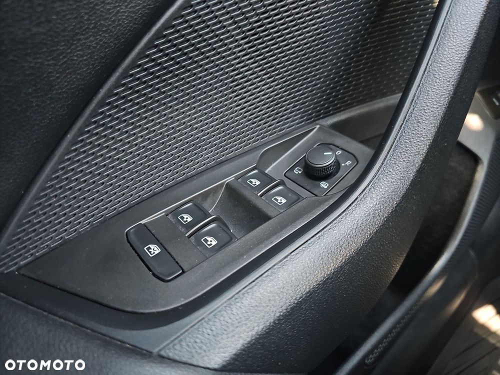 Skoda Octavia 2.0 TDI Style DSG - 20