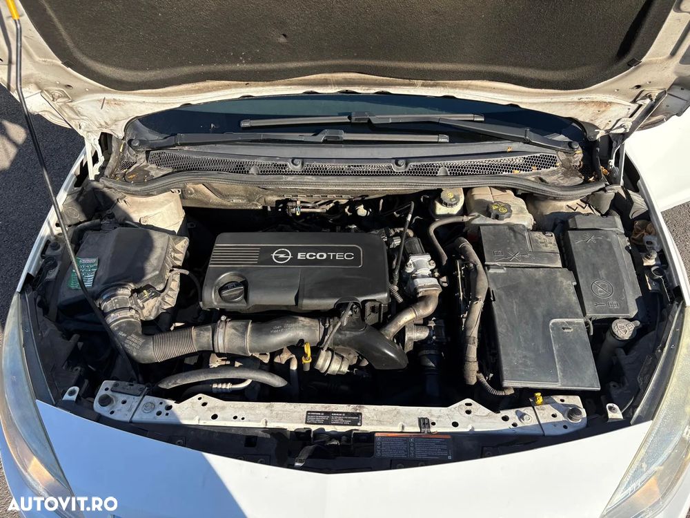 Opel Astra 1.7 CDTI DPF - 11