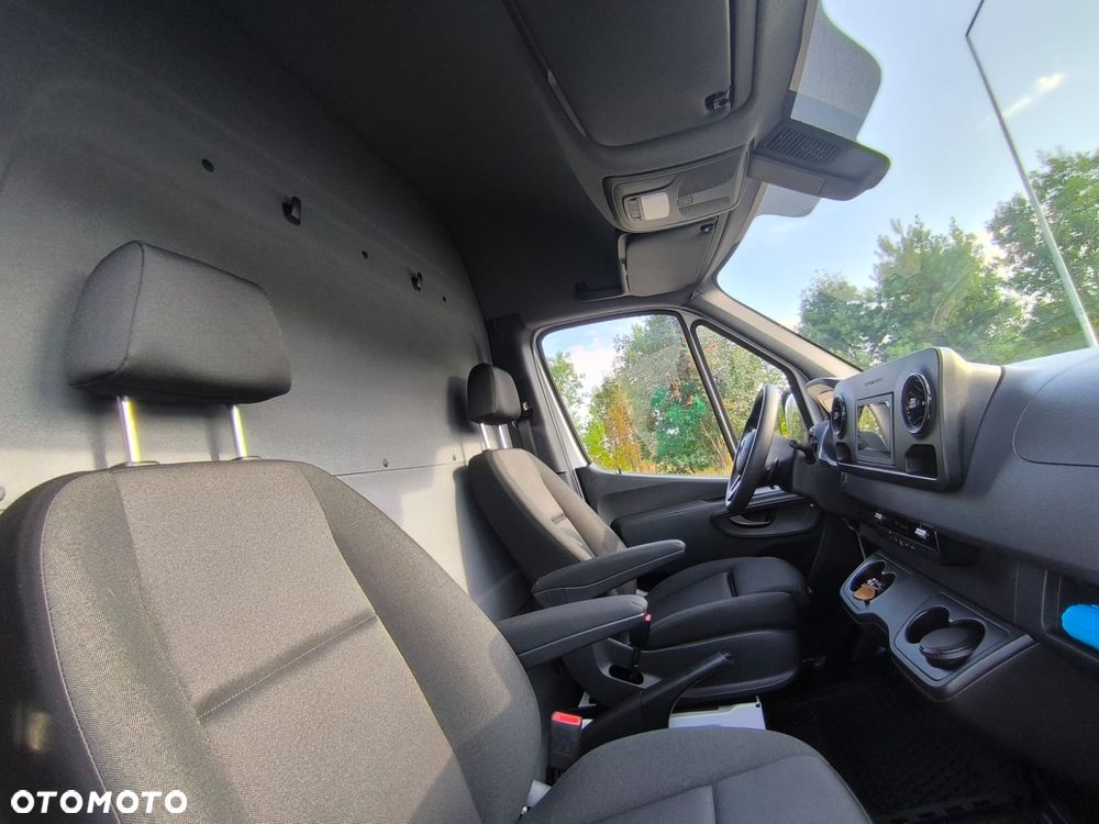 Mercedes-Benz Sprinter 315, Automat, Mroźnia, Chłodnia + Funkcja Grzania, Długi (4.25m) - 25