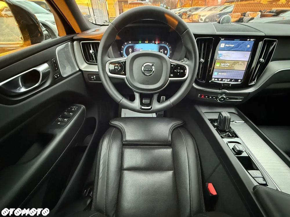 Volvo XC 60 B4 D AWD Ultimate Dark - 37