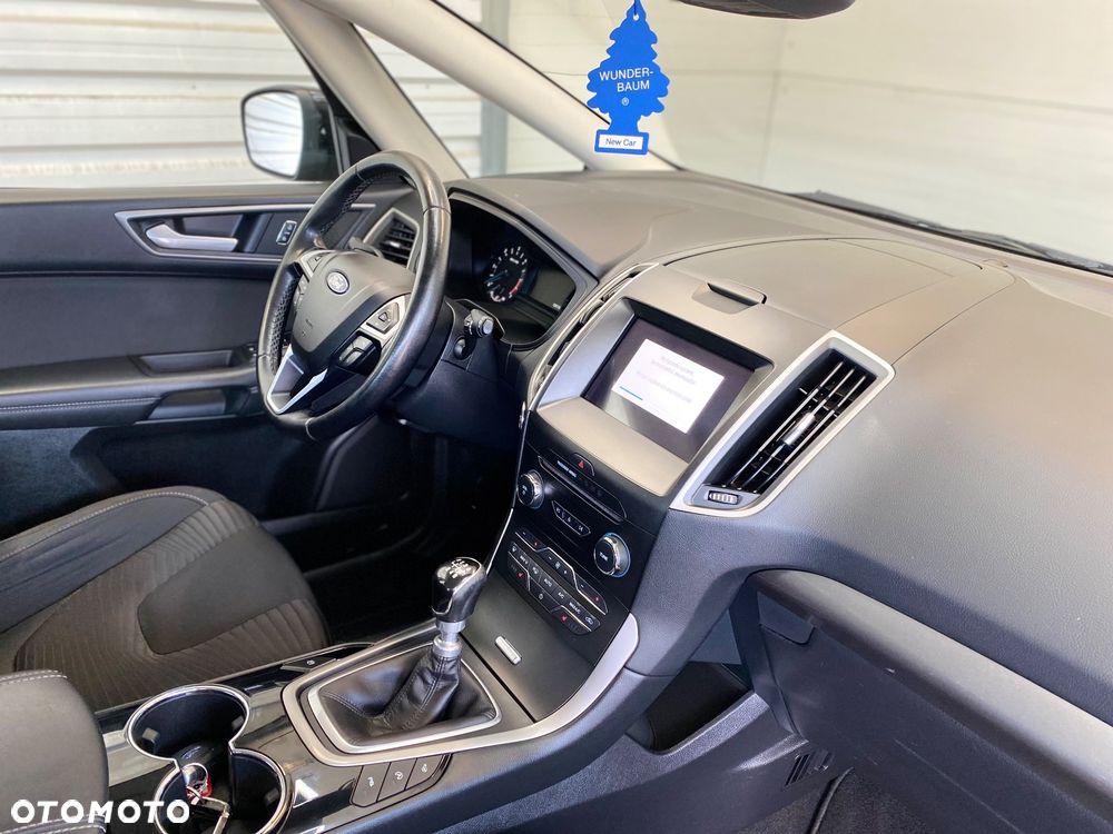 Ford S-Max 2.0 EcoBlue Titanium - 12