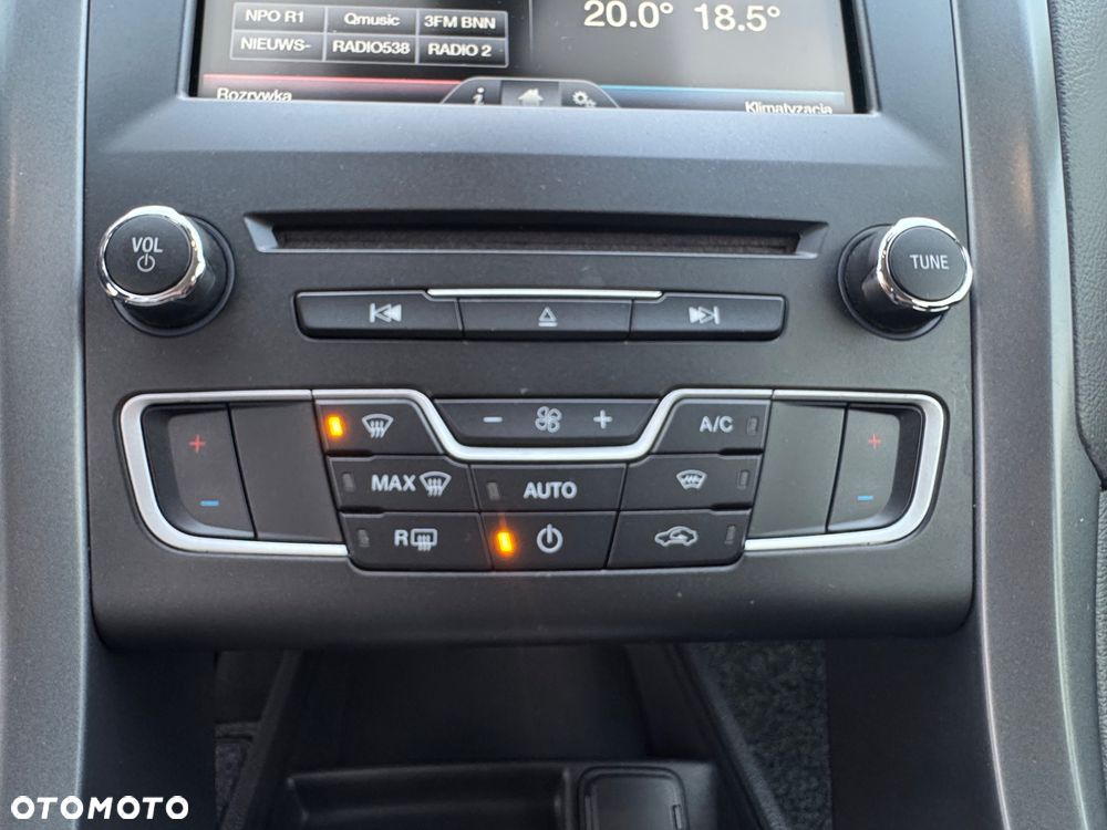 Ford Mondeo 1.6 TDCi Start-Stopp Titanium - 20