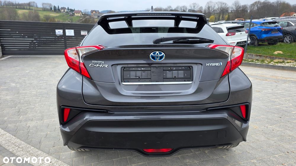 Toyota C-HR - 5